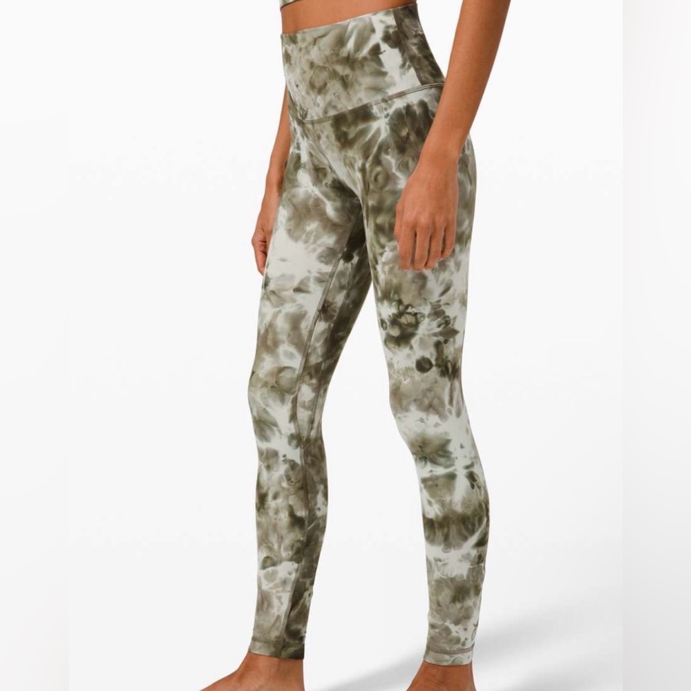 LuluLemon Align Diamond Dye Leggings